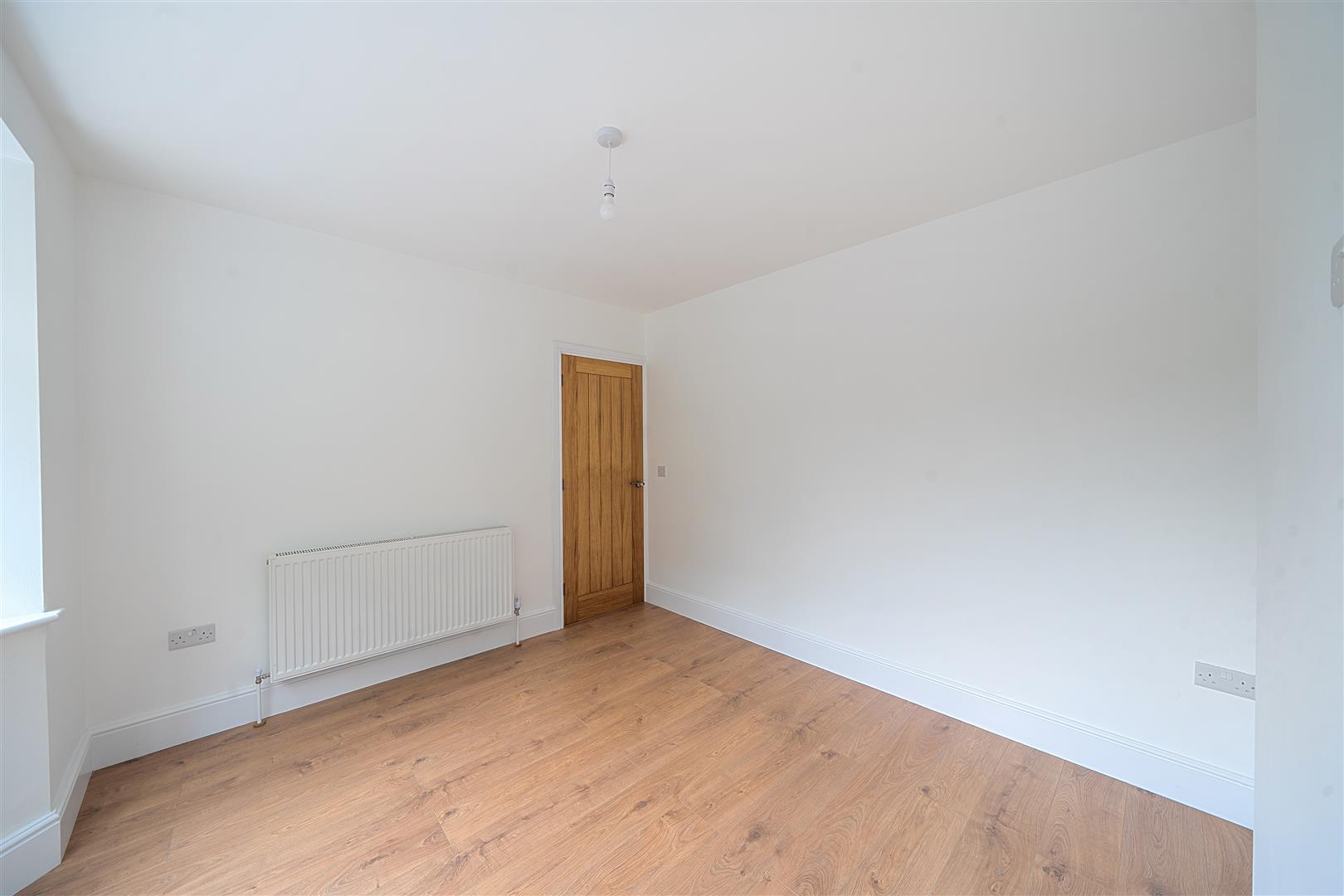 Llangyfelach Road, Treboeth, Swansea, SA5 9EN